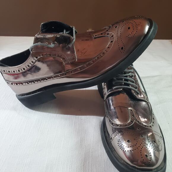 Metallic Silver Wingtip Derby Shoes Size 10 Men\'s main image 4